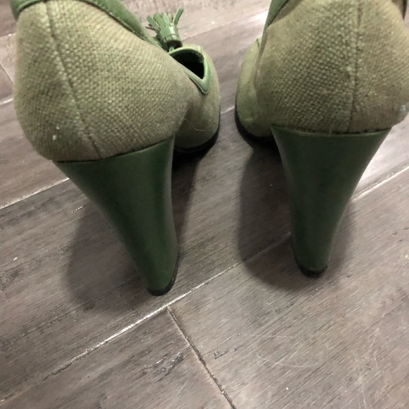 Shoes⭐️ - Picture 3 of 3